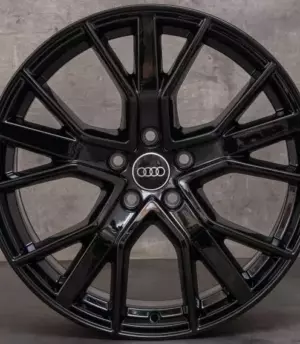 Audi A4 R19 (8W0601025DH B)