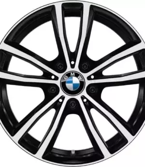 BMW 1 Series R17 (36116890429)