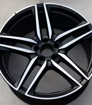 Mercedes E-Class AMG R20 (A21340128007X36, A21340129007X36)