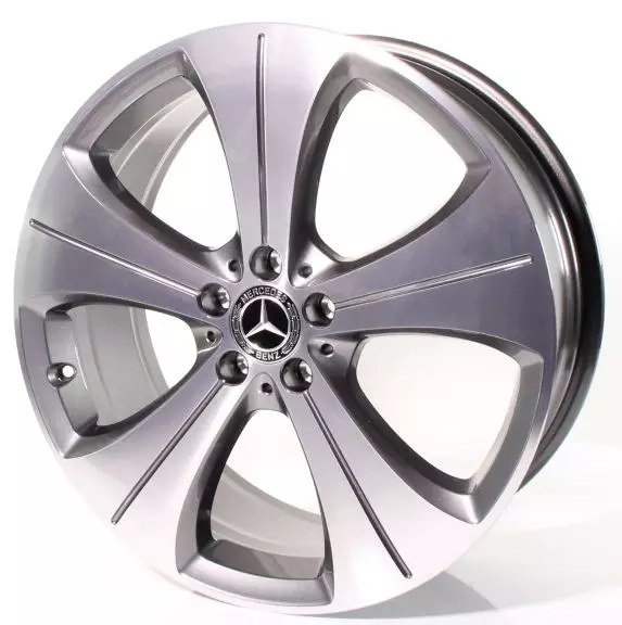mercedes-gla-r20-a24740137007x44-1 mercedes-gla-r20-a24740137007x44-1