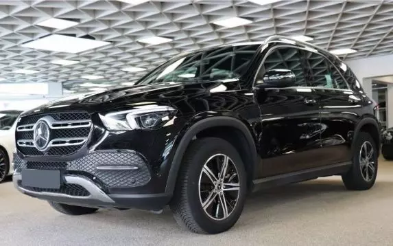 mercedes-gle-r18-a16740118007x23-2 mercedes-gle-r18-a16740118007x23-2