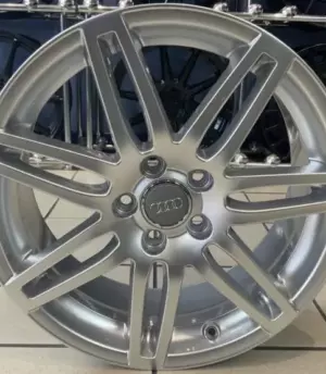 Audi A3 R18 (8P0601025BC)