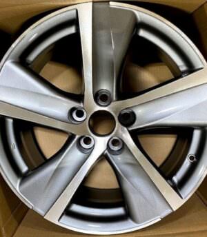 Lexus GS R18 (42611-30D60) 1