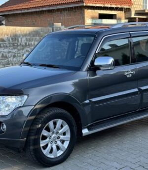 Mitsubishi Pajero R18 (4250B252) 2 Mitsubishi Pajero R18 (4250B252) 2